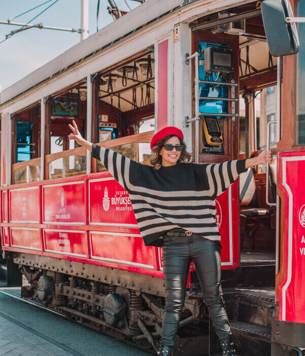 photographer-in-istanbul-1-e1749472552335.jpg